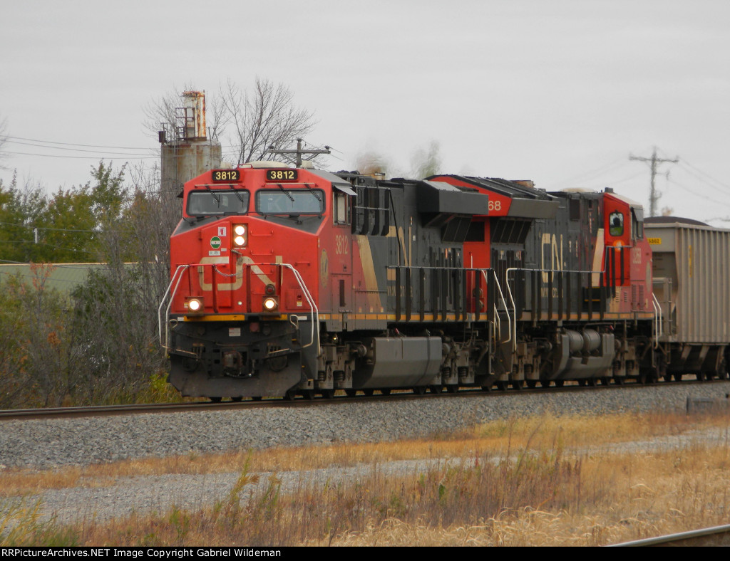 CN 3812 & CN 3268 